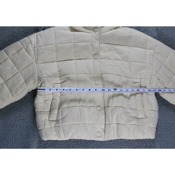 Luca + Grae Coat Womens Medium Tan Beige Puffer Quilted Jacket Short Snap Button - Picture 5 of 6
